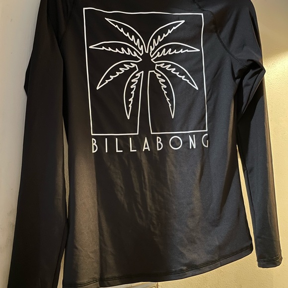 Billabong Black & White Palm Tree Rash Guard Zip-Up – Size M, Never Worn! - Picture 2 of 2